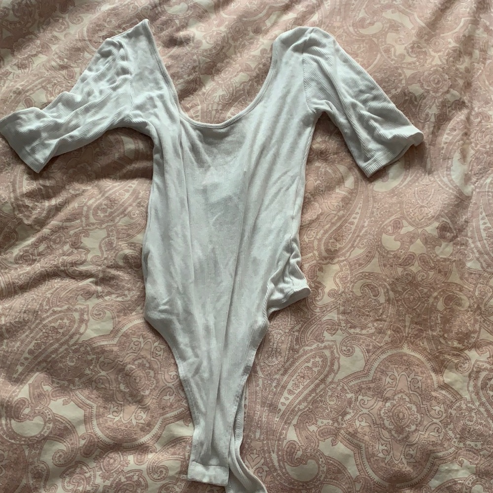 Collusion white shirt sleeve body suit size s